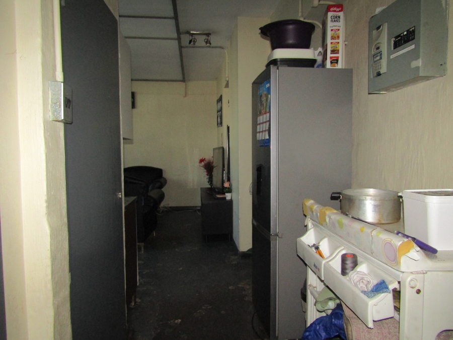 1 Bedroom Property for Sale in Johannesburg Central Gauteng