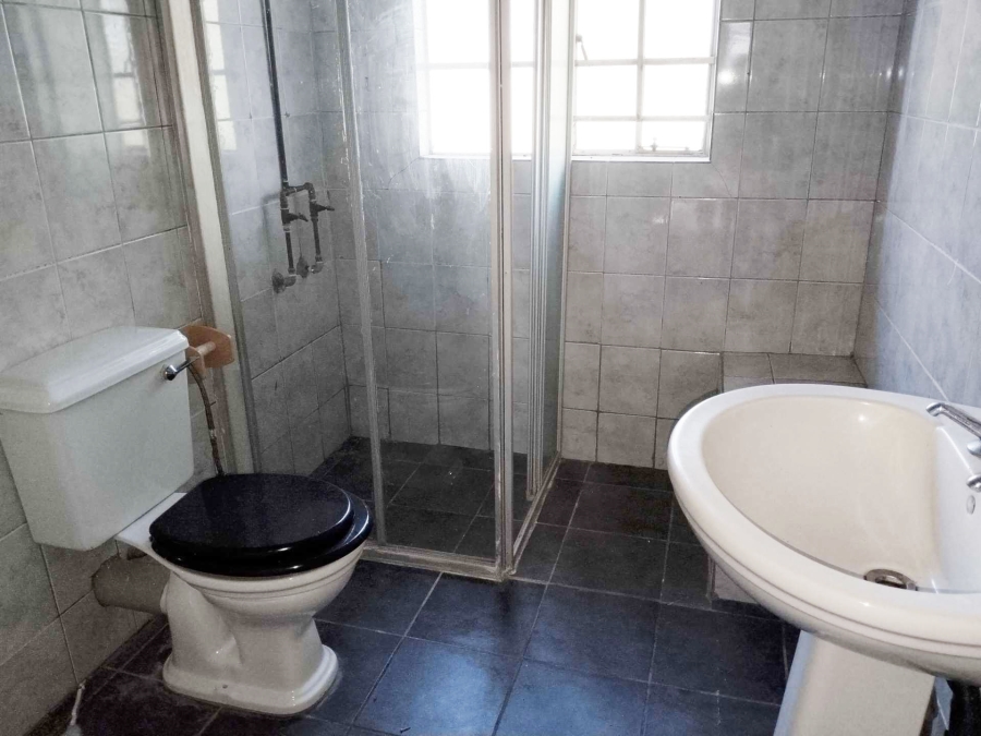 5 Bedroom Property for Sale in Kameeldrift West Gauteng