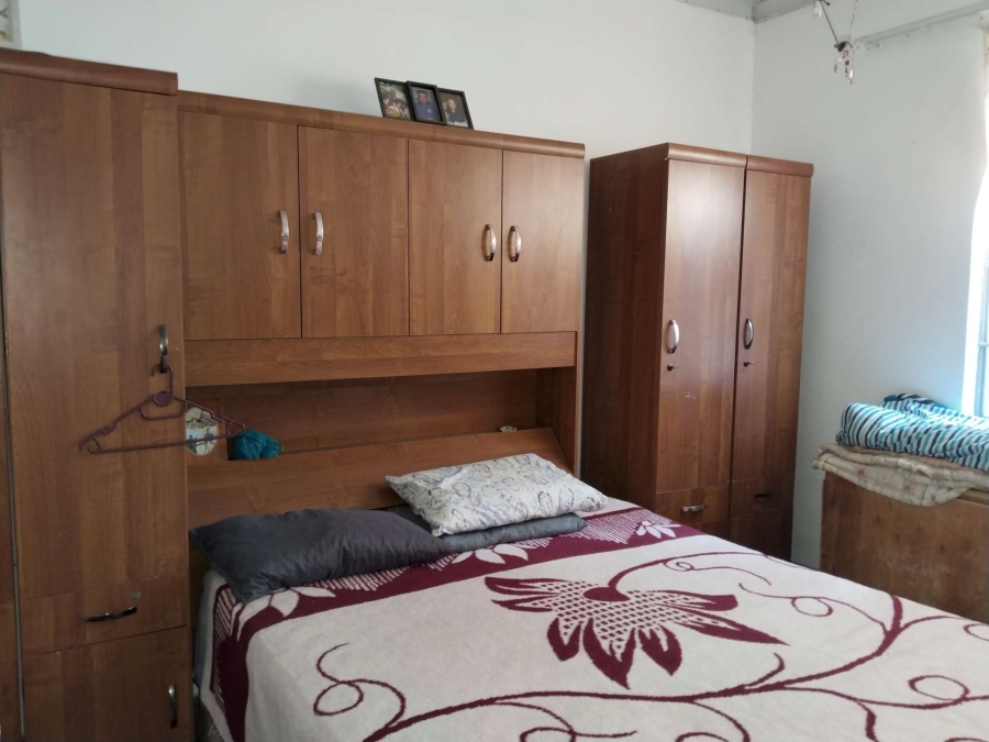 5 Bedroom Property for Sale in Kameeldrift West Gauteng