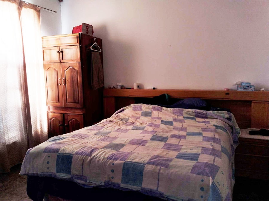 5 Bedroom Property for Sale in Kameeldrift West Gauteng