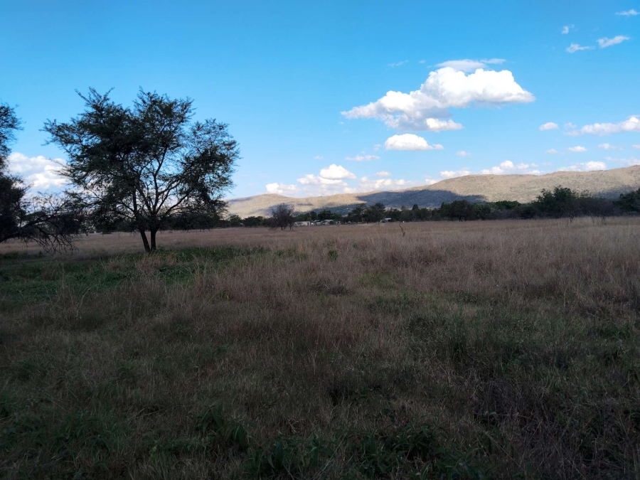 5 Bedroom Property for Sale in Kameeldrift West Gauteng