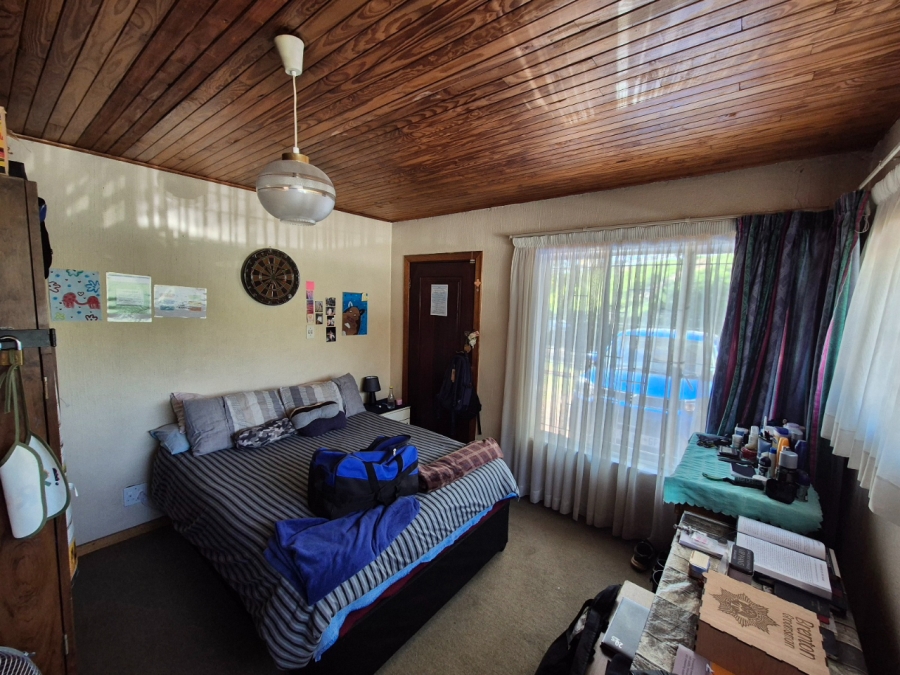 5 Bedroom Property for Sale in East Lynne Gauteng