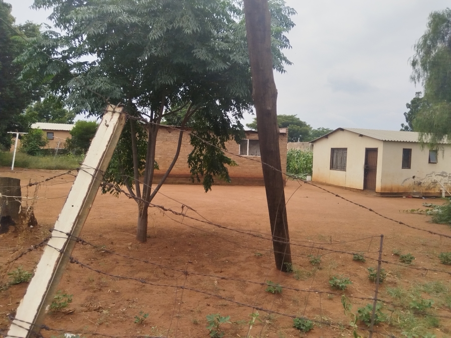 2 Bedroom Property for Sale in Soshanguve South Ext 11 Gauteng