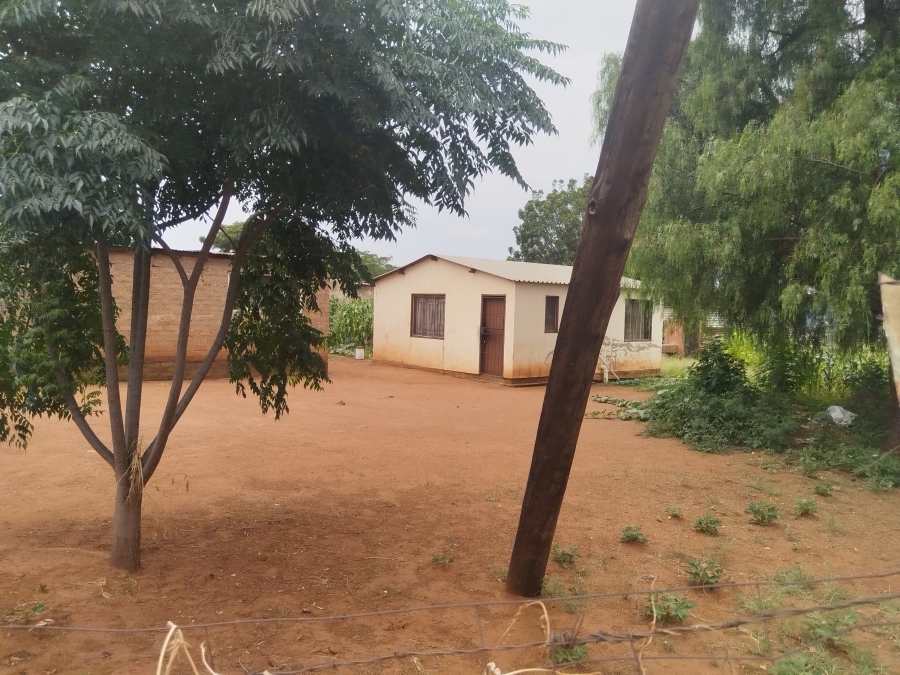 2 Bedroom Property for Sale in Soshanguve South Ext 11 Gauteng