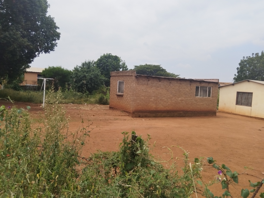 2 Bedroom Property for Sale in Soshanguve South Ext 11 Gauteng