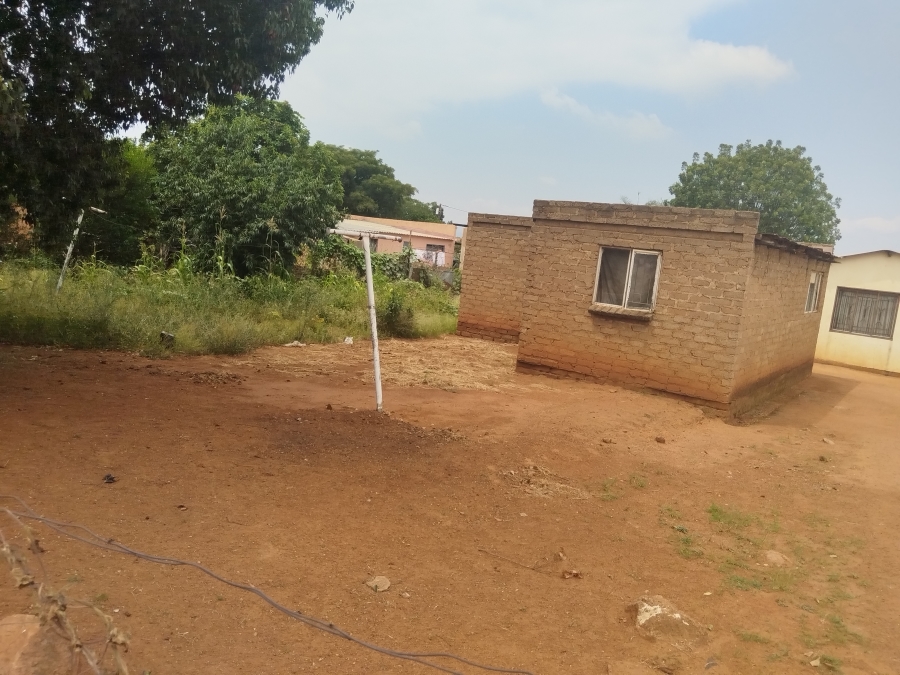 2 Bedroom Property for Sale in Soshanguve South Ext 11 Gauteng