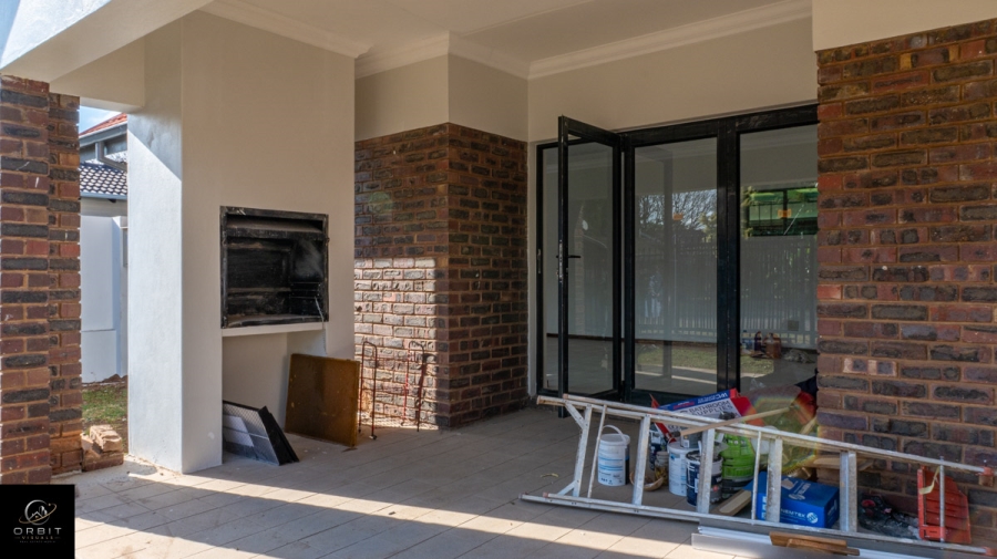 To Let 3 Bedroom Property for Rent in Garsfontein Gauteng