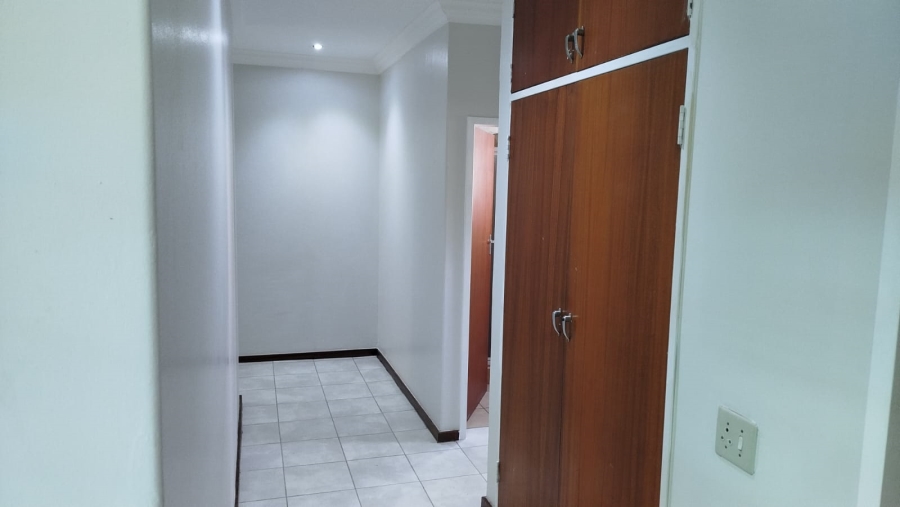 3 Bedroom Property for Sale in Garsfontein Gauteng