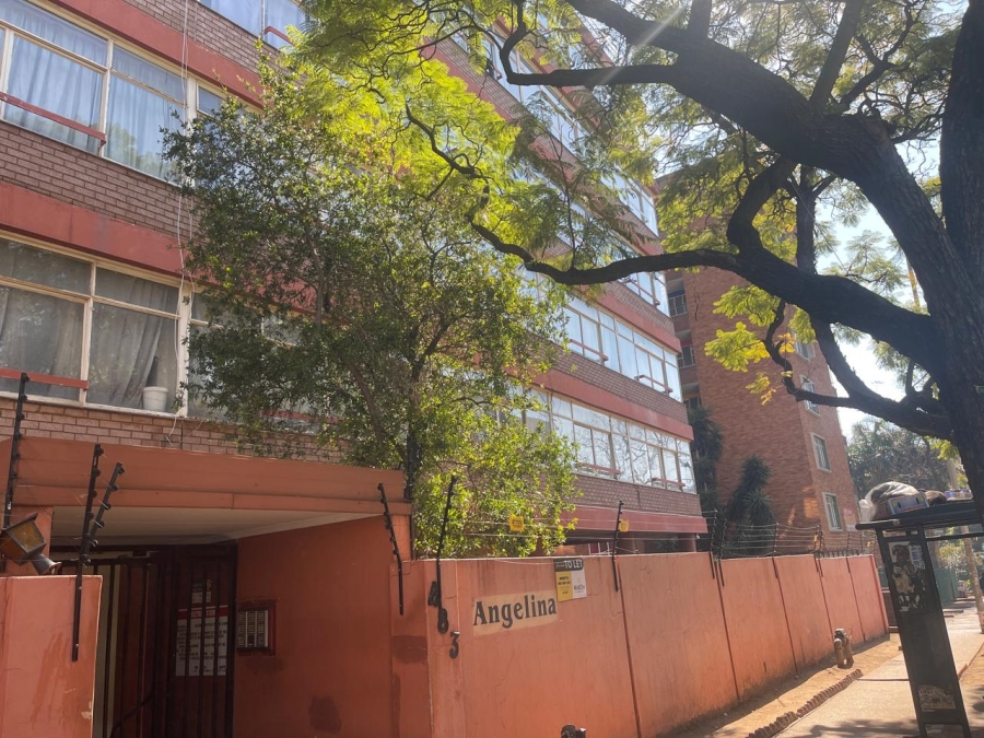 3 Bedroom Property for Sale in Sunnyside Gauteng
