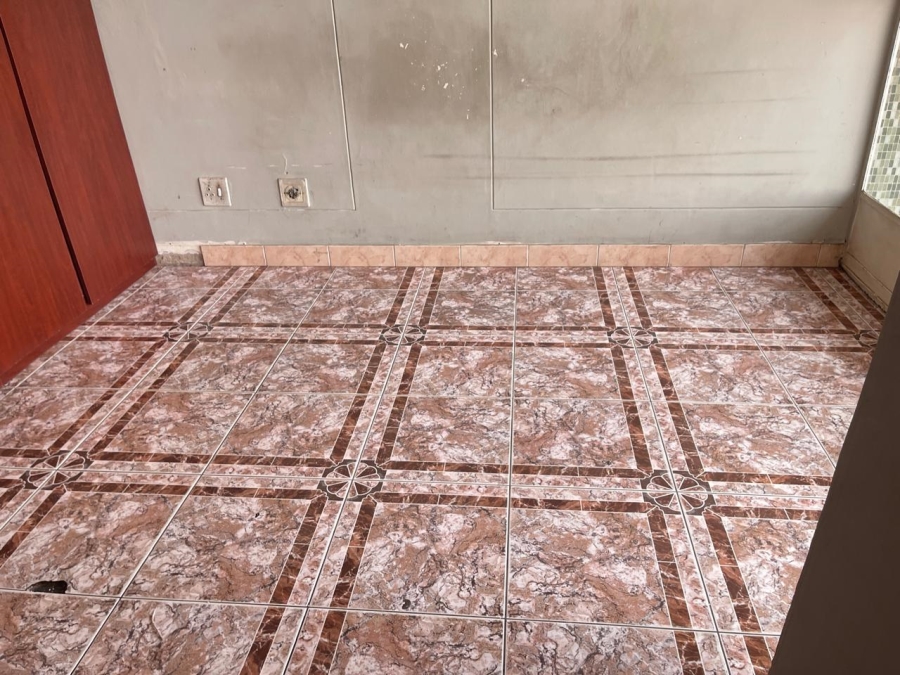 6 Bedroom Property for Sale in Sunnyside Gauteng