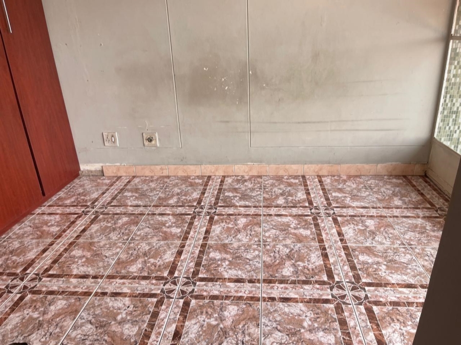 6 Bedroom Property for Sale in Sunnyside Gauteng