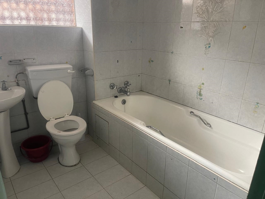 6 Bedroom Property for Sale in Sunnyside Gauteng