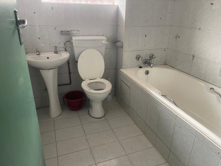 6 Bedroom Property for Sale in Sunnyside Gauteng