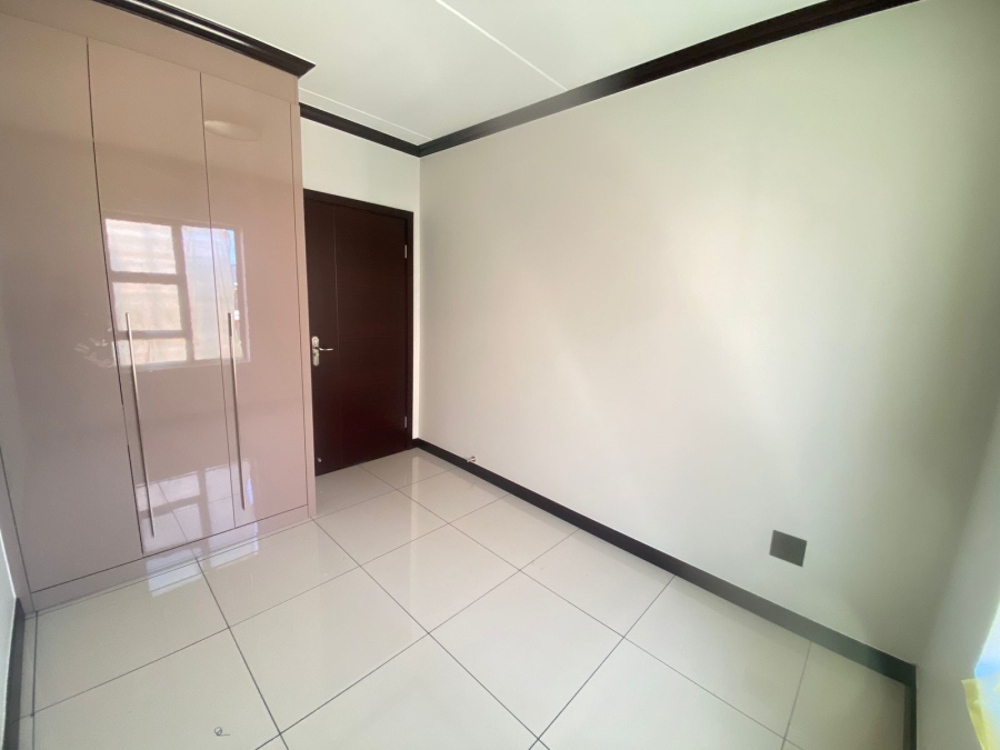 To Let 2 Bedroom Property for Rent in Blue Hills Gauteng