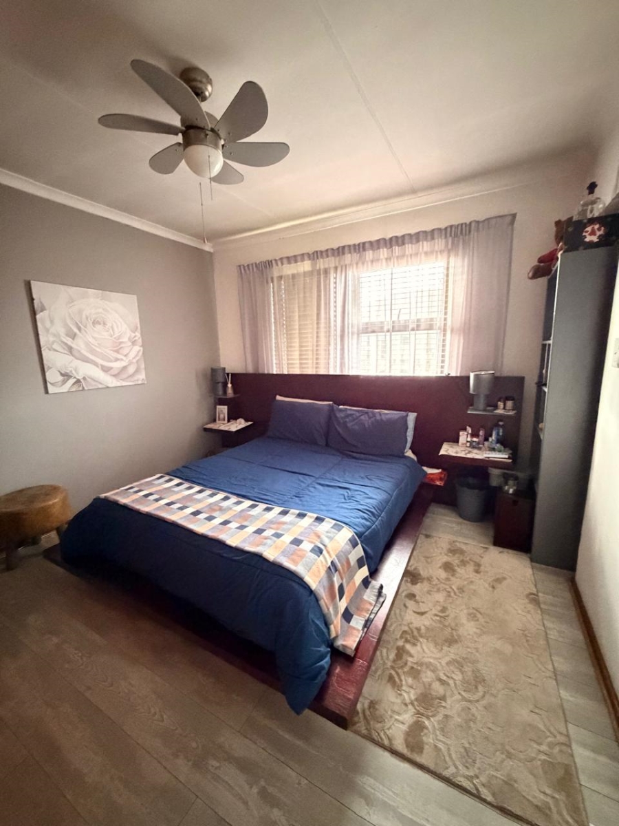 2 Bedroom Property for Sale in Parkrand Gauteng