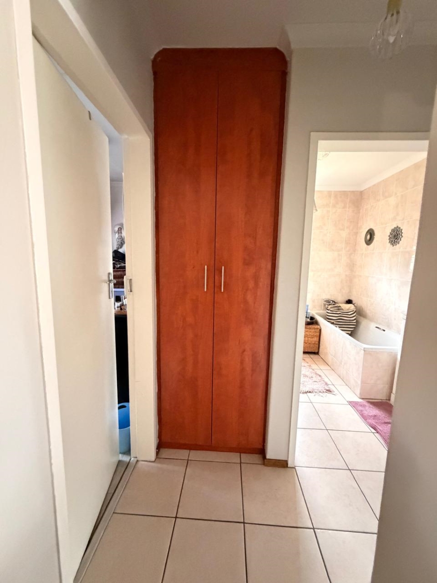 2 Bedroom Property for Sale in Parkrand Gauteng