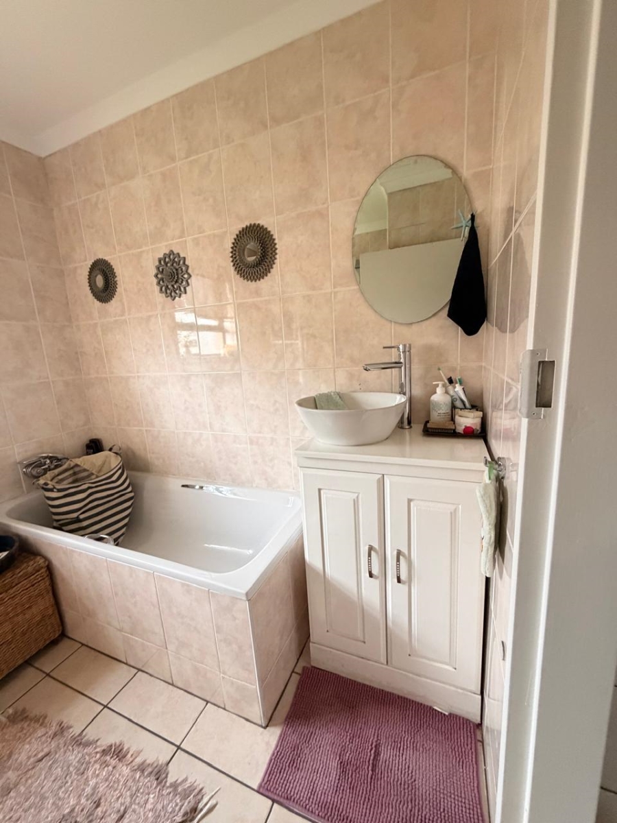 2 Bedroom Property for Sale in Parkrand Gauteng