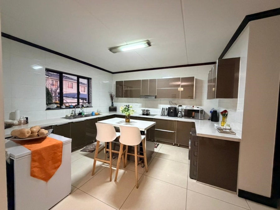 To Let 3 Bedroom Property for Rent in Carlswald Gauteng