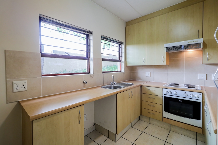 To Let 1 Bedroom Property for Rent in Strathavon Gauteng