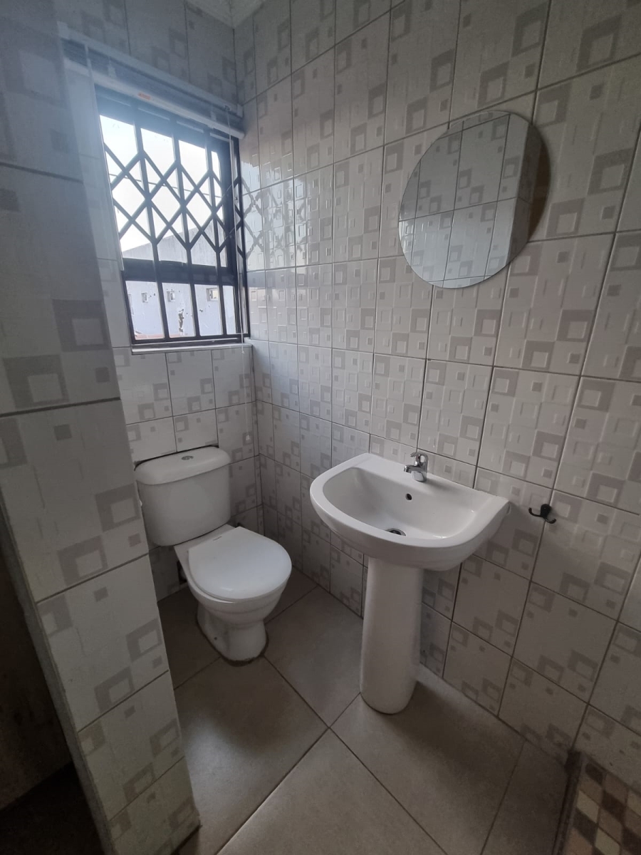 1 Bedroom Property for Sale in Protea Glen Gauteng
