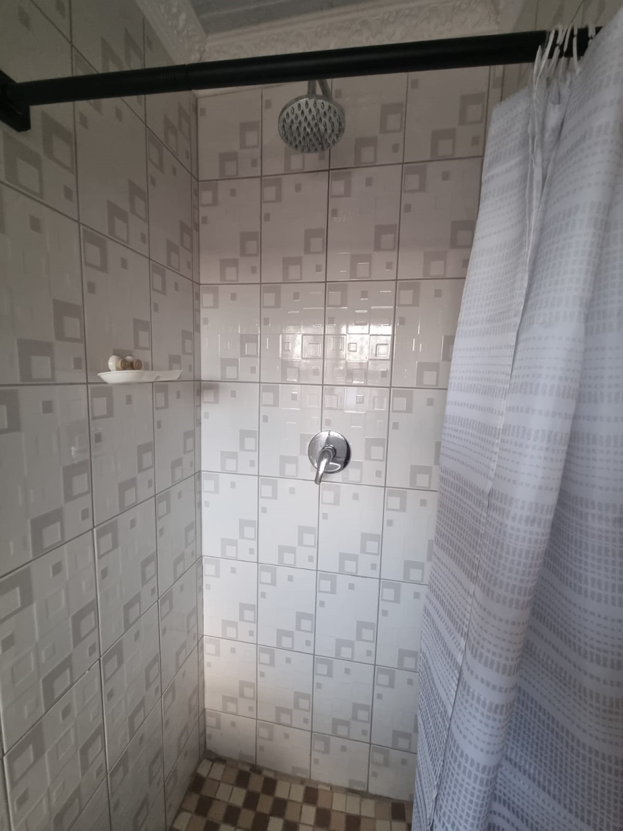 1 Bedroom Property for Sale in Protea Glen Gauteng