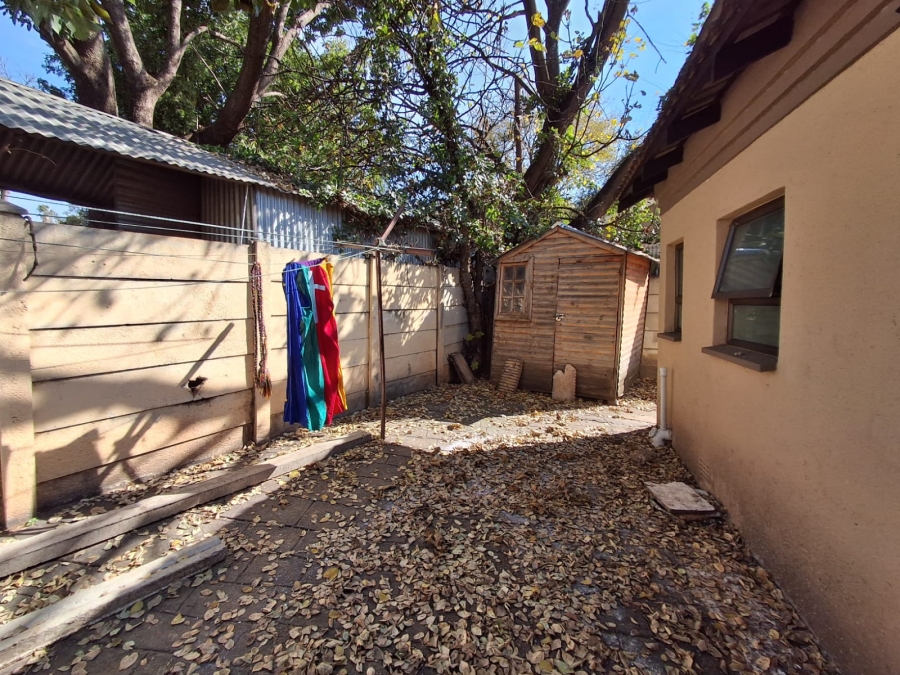 4 Bedroom Property for Sale in Strubensvallei Gauteng