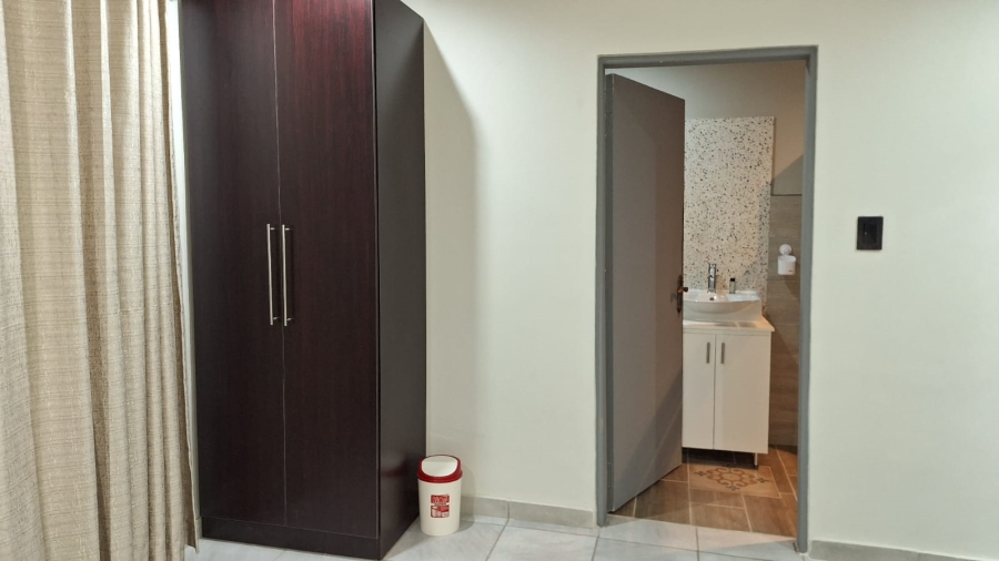 15 Bedroom Property for Sale in Tsakane Ext 5 Gauteng