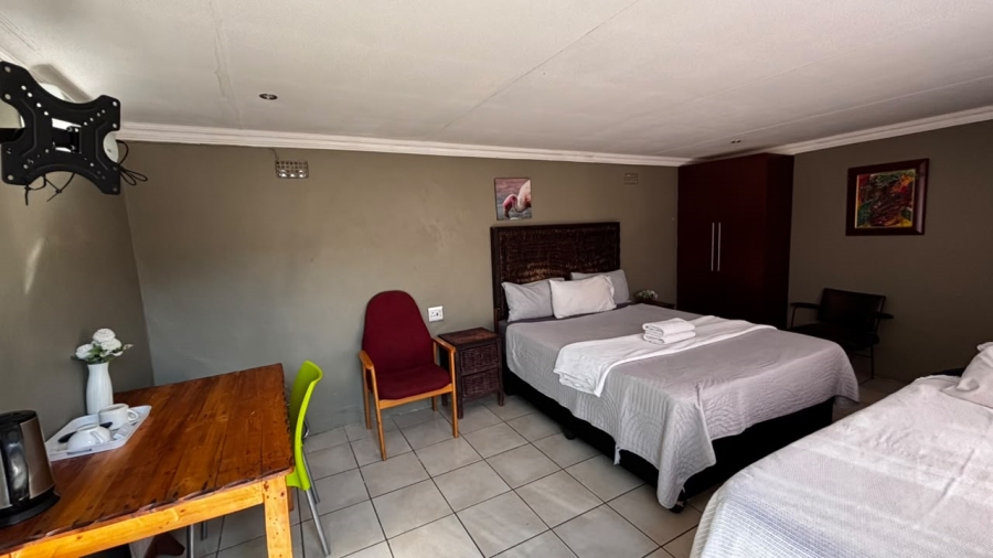 15 Bedroom Property for Sale in Tsakane Ext 5 Gauteng