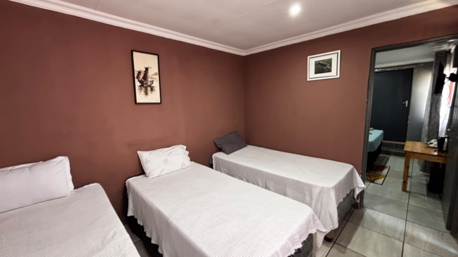 15 Bedroom Property for Sale in Tsakane Ext 5 Gauteng