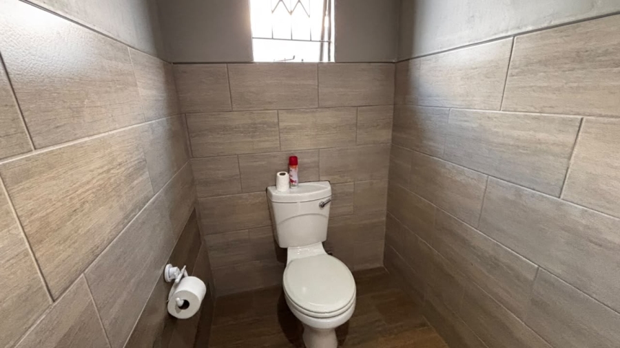 15 Bedroom Property for Sale in Tsakane Ext 5 Gauteng
