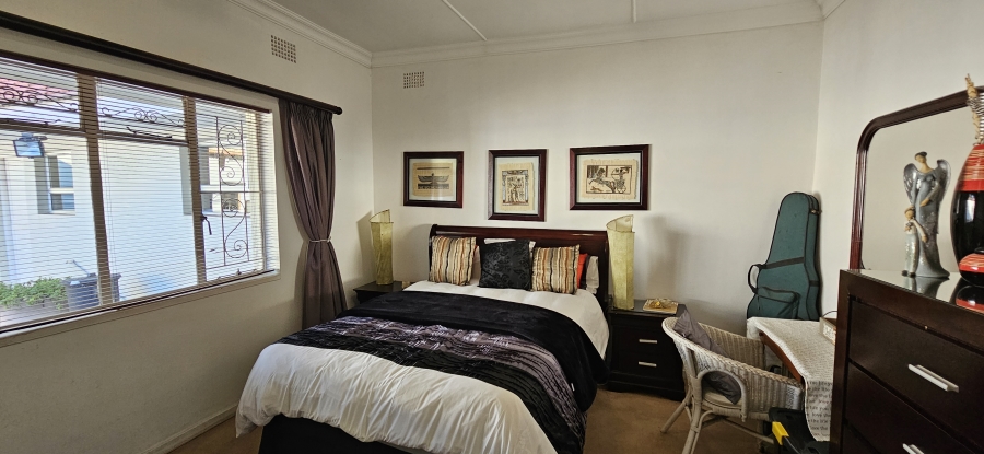 4 Bedroom Property for Sale in Three Rivers Proper Gauteng