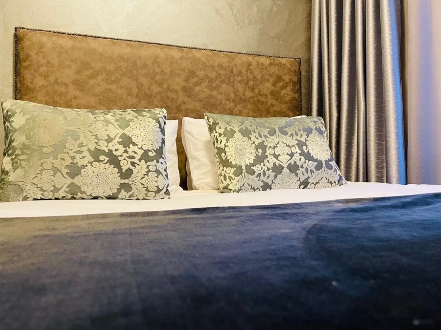 1 Bedroom Property for Sale in Rivonia Gauteng
