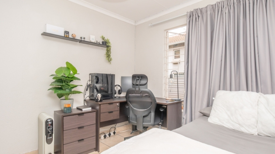 3 Bedroom Property for Sale in Weltevreden Park Gauteng