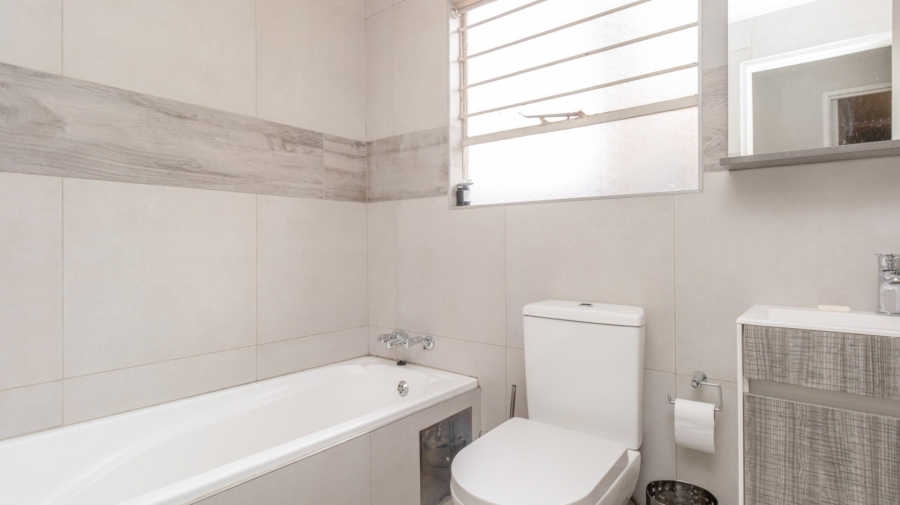 3 Bedroom Property for Sale in Weltevreden Park Gauteng
