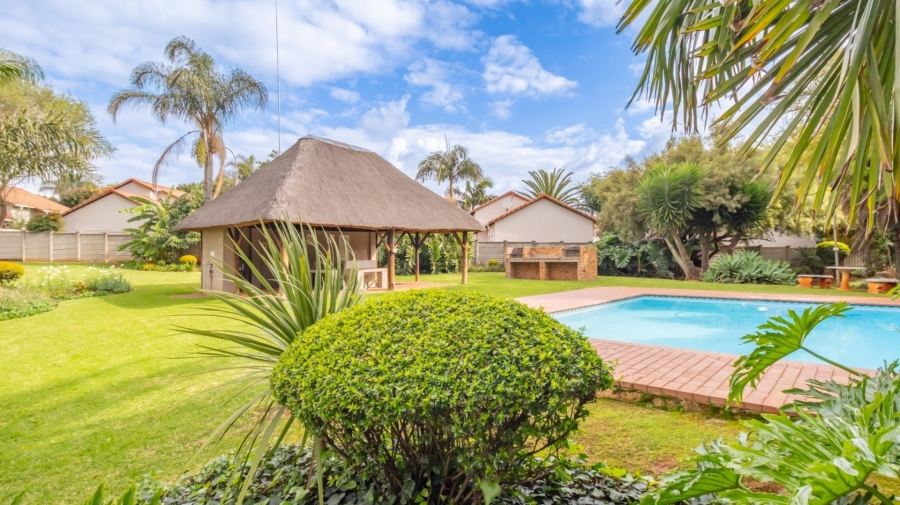 3 Bedroom Property for Sale in Weltevreden Park Gauteng