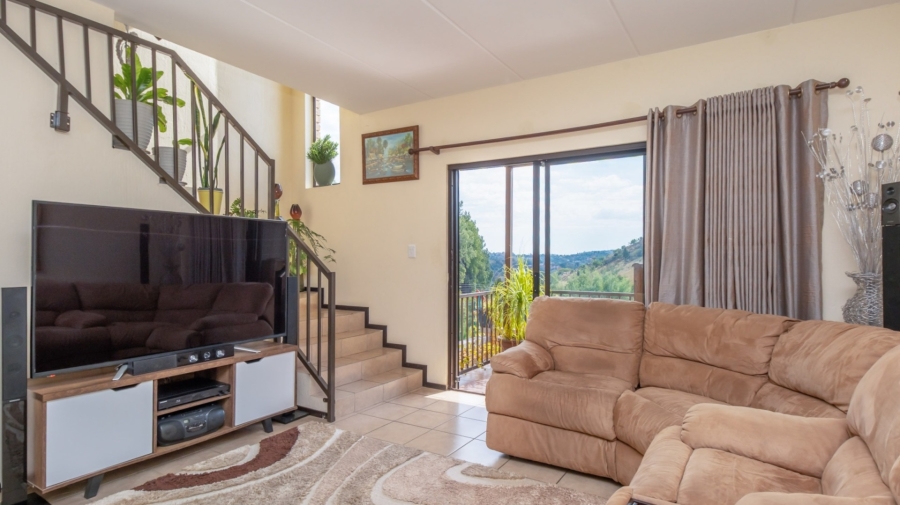 2 Bedroom Property for Sale in Helderkruin Gauteng