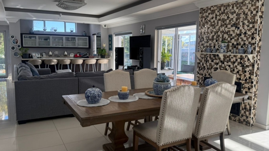 4 Bedroom Property for Sale in Vaal Marina Gauteng