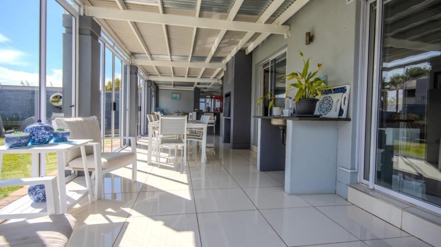 4 Bedroom Property for Sale in Vaal Marina Gauteng