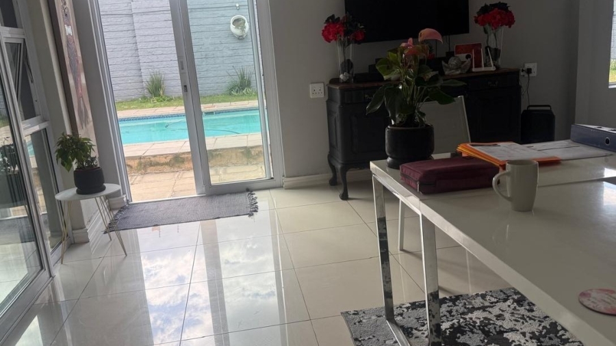 4 Bedroom Property for Sale in Vaal Marina Gauteng