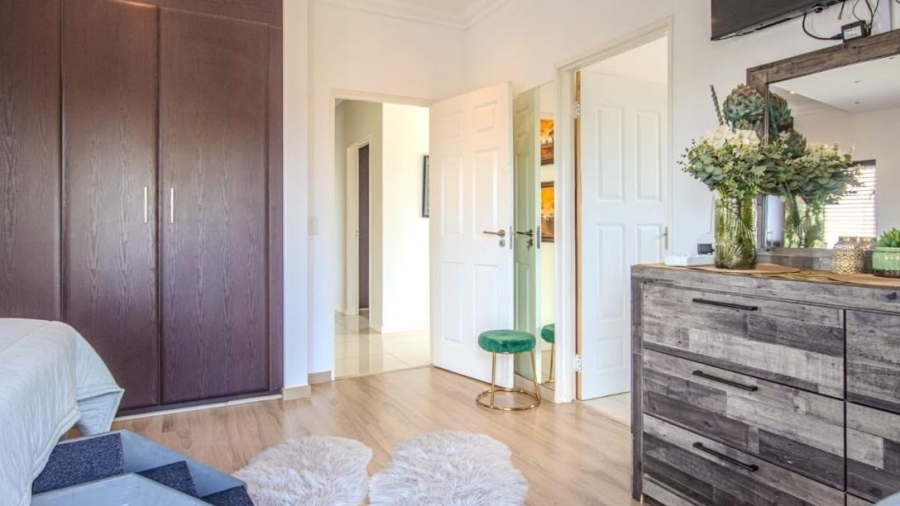 4 Bedroom Property for Sale in Vaal Marina Gauteng