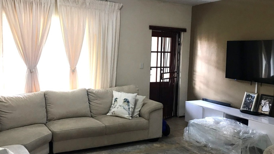2 Bedroom Property for Sale in Winchester Hills Gauteng