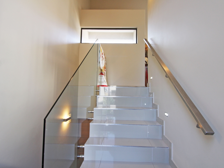 3 Bedroom Property for Sale in Bryanston Gauteng