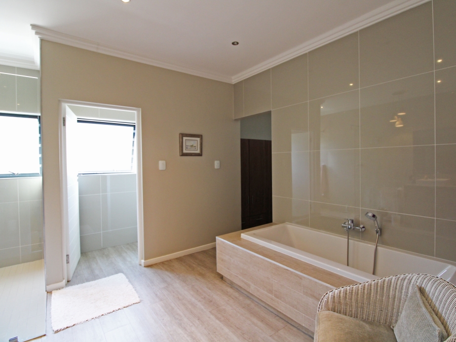 3 Bedroom Property for Sale in Bryanston Gauteng