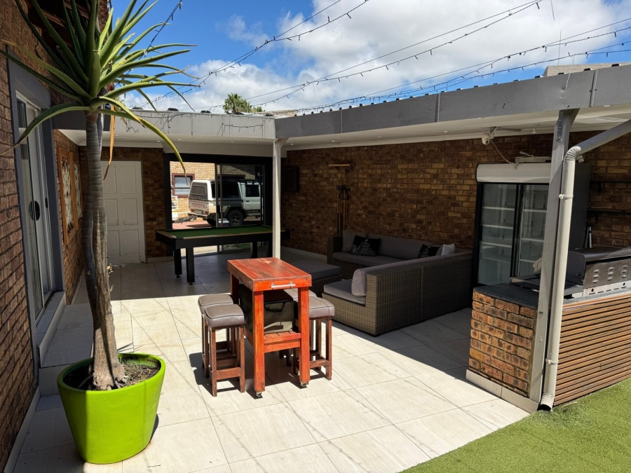 3 Bedroom Property for Sale in Misty Bay Gauteng