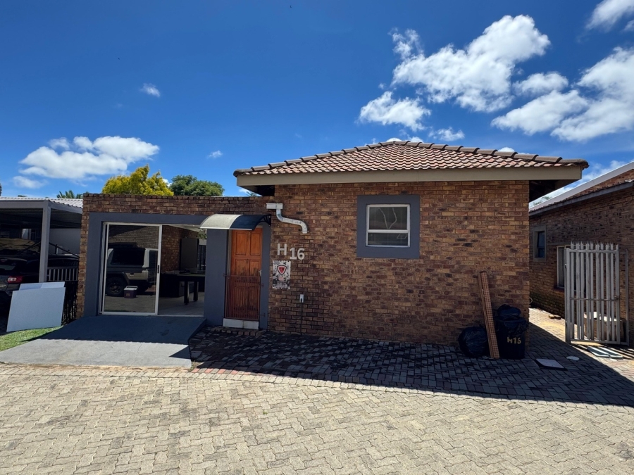 3 Bedroom Property for Sale in Misty Bay Gauteng