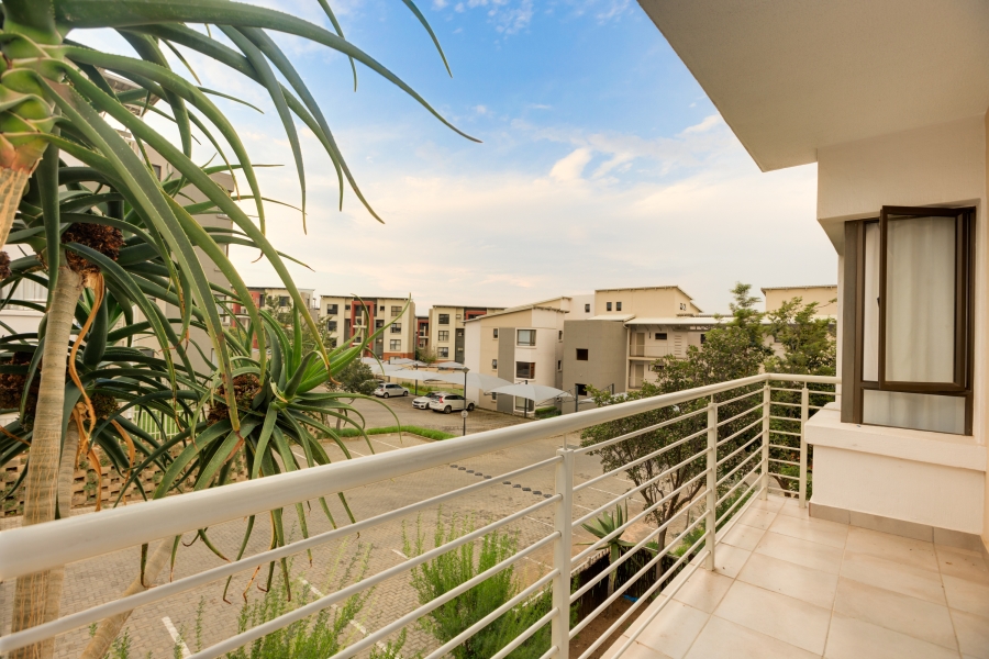 To Let 2 Bedroom Property for Rent in Beverley Gauteng