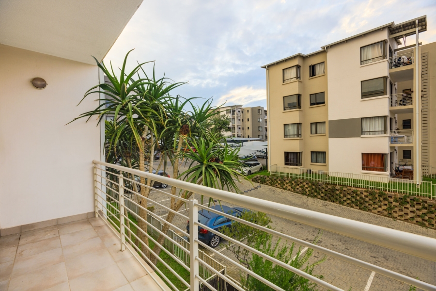 To Let 2 Bedroom Property for Rent in Beverley Gauteng