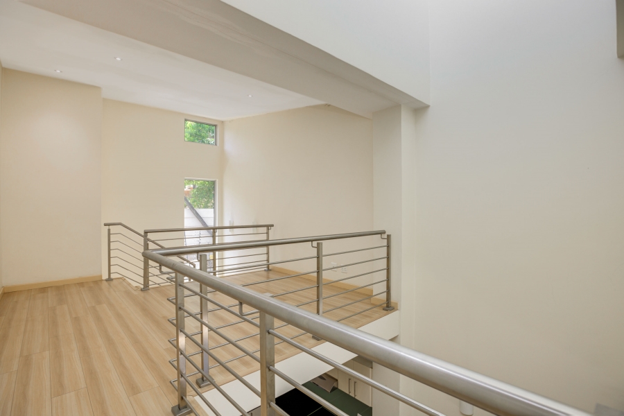 2 Bedroom Property for Sale in Bryanston Gauteng