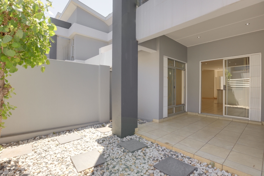 2 Bedroom Property for Sale in Bryanston Gauteng