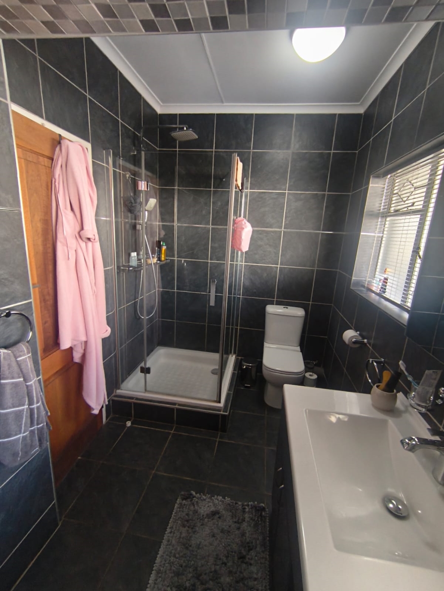 3 Bedroom Property for Sale in Randhart Gauteng